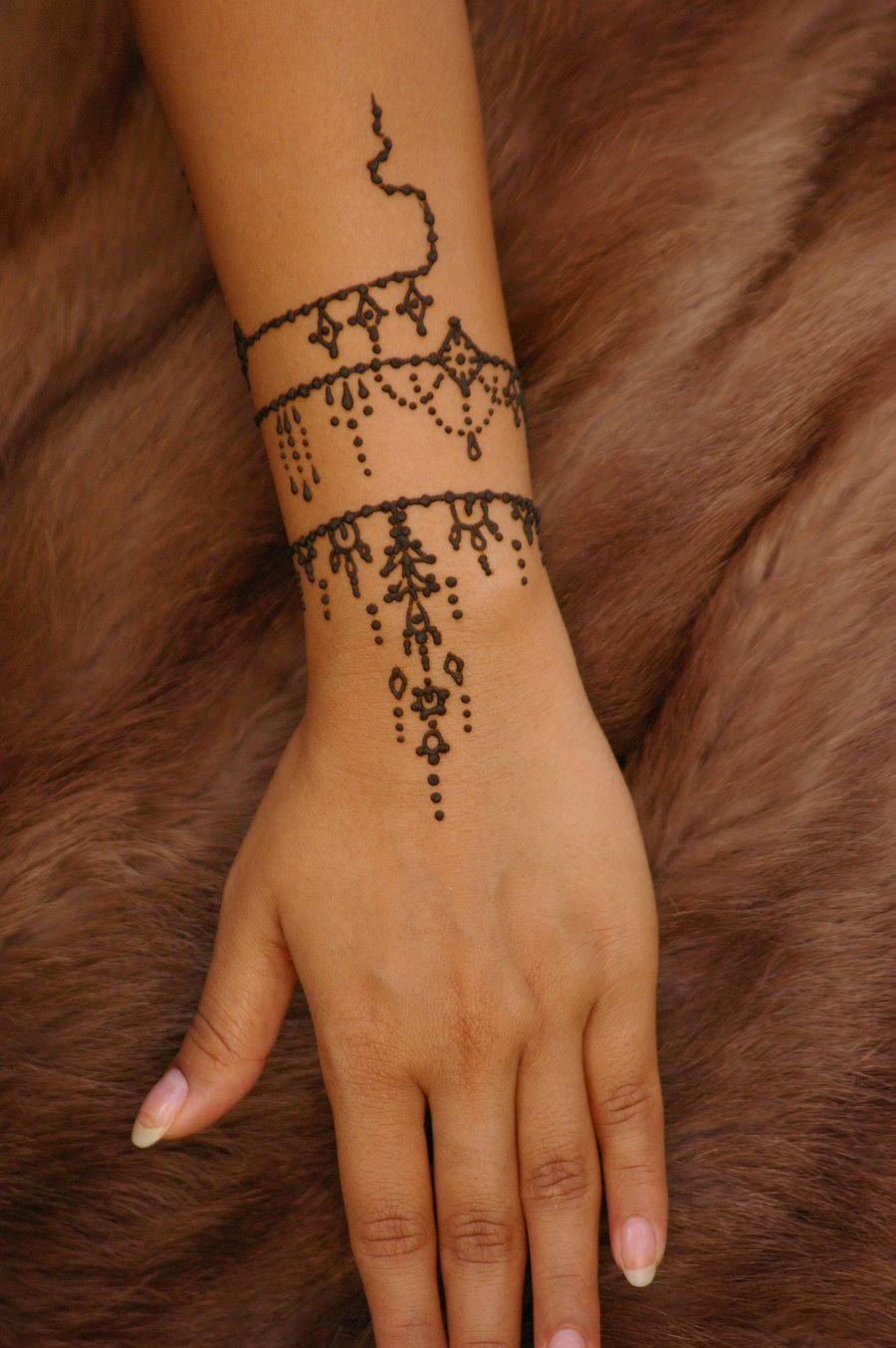 Simple Henna Tattoo On Hand