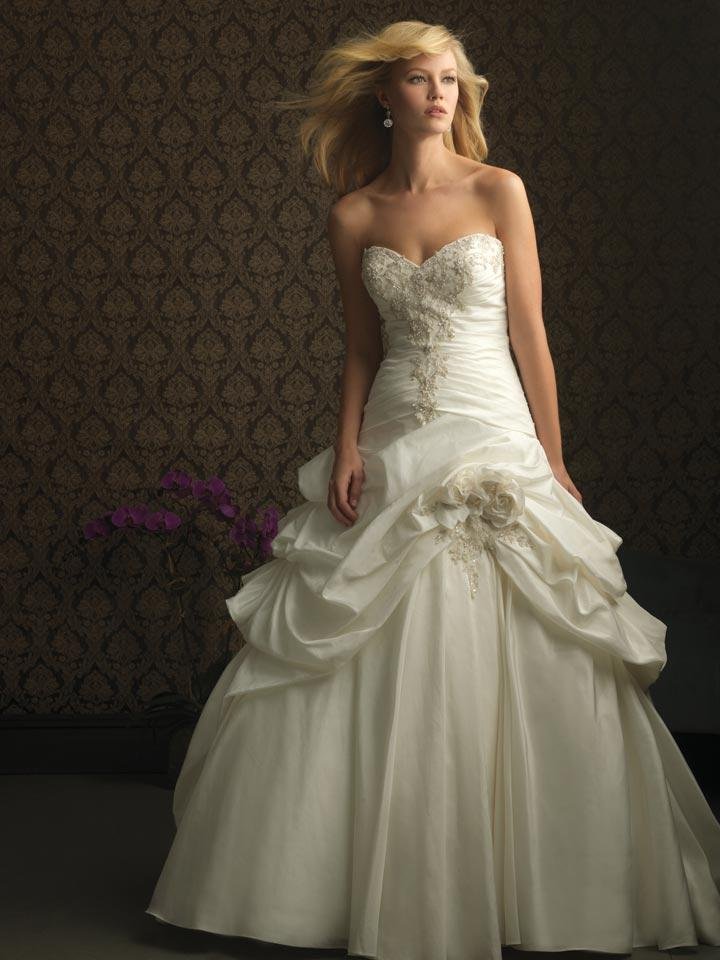 beautiful designer wedding gowns
