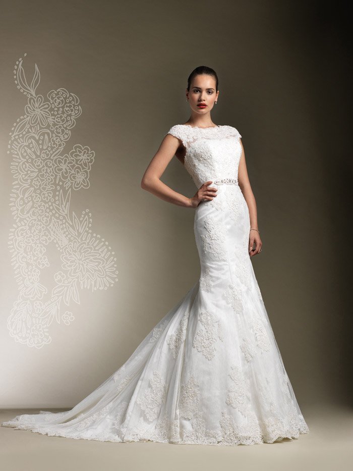 beautiful designer wedding gowns