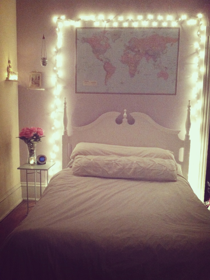 25 Ideas To Christmas Lights In A Bedroom Feed Inspiration