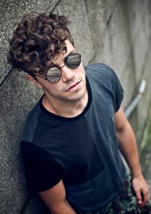 20 Cool Curly Hairstyles For Men Feed Inspiration 