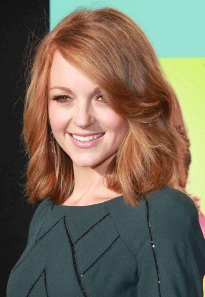 25 Amazing Haircuts For Round Faces To Inspire You - Feed ...