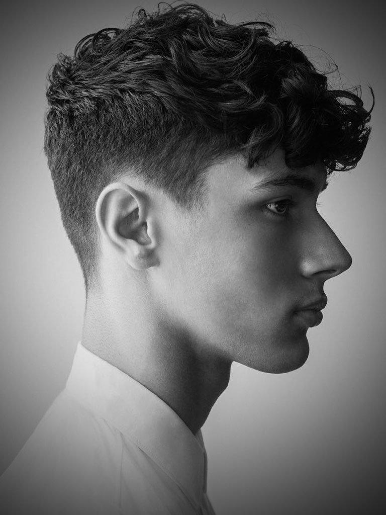 20 Cool Wavy Hairstyles For Men - Feed Inspiration