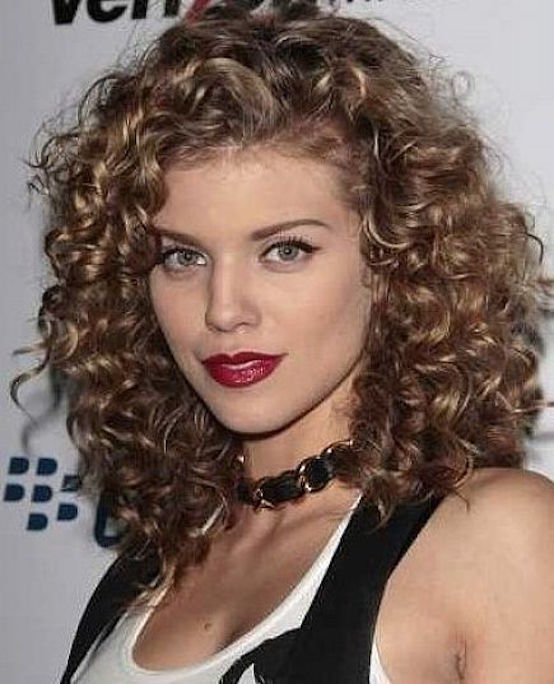 21 Funky Curly Hairstyles For Women Feed Inspiration