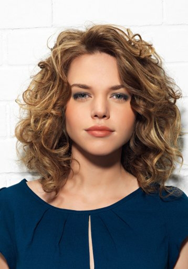 20 Impressive Hairstyles For Thick Curly Hair Girls Feed