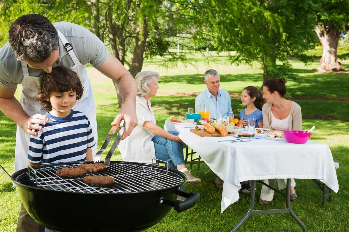 How To Host The Perfect Home Barbeque Feed Inspiration how-to-host-the-perfect-home-barbeque-feed-inspiration
